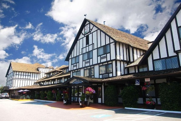 Exterior - Abercorn Hotel, Trademark Collection by Wyndham (Richmond)