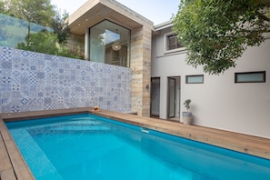 Outdoor pool - Sunrise Bay Self-Catering Accommodation (Plettenberg Bay)