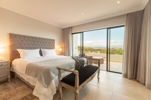 Penthouse ( | In-room safe, free WiFi, bed sheets