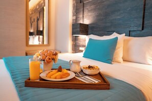 Habitación ejecutiva, 1 cama doble | Ropa de cama de alta calidad, caja fuerte, escritorio