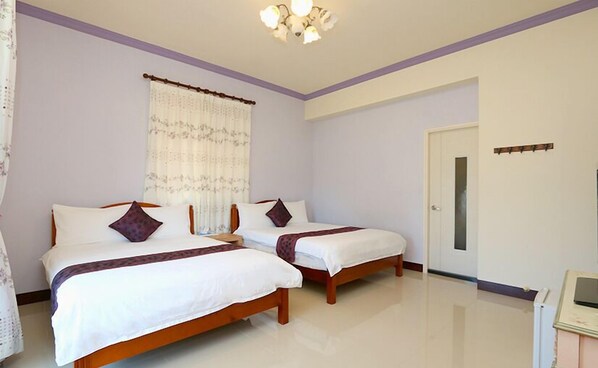 Familien-Vierbettzimmer