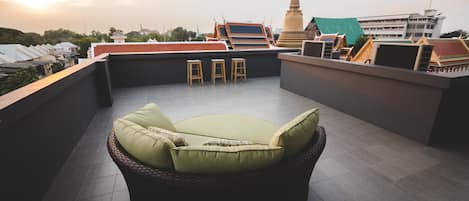 Thành phố nhìn từ nơi lưu trú