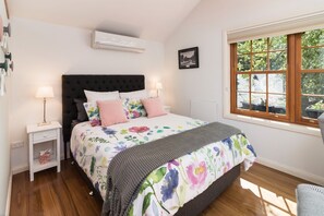 Nhà, 1 phòng ngủ | 1 phòng ngủ, bộ đồ giường cao cấp, bàn ủi/dụng cụ ủi quần áo