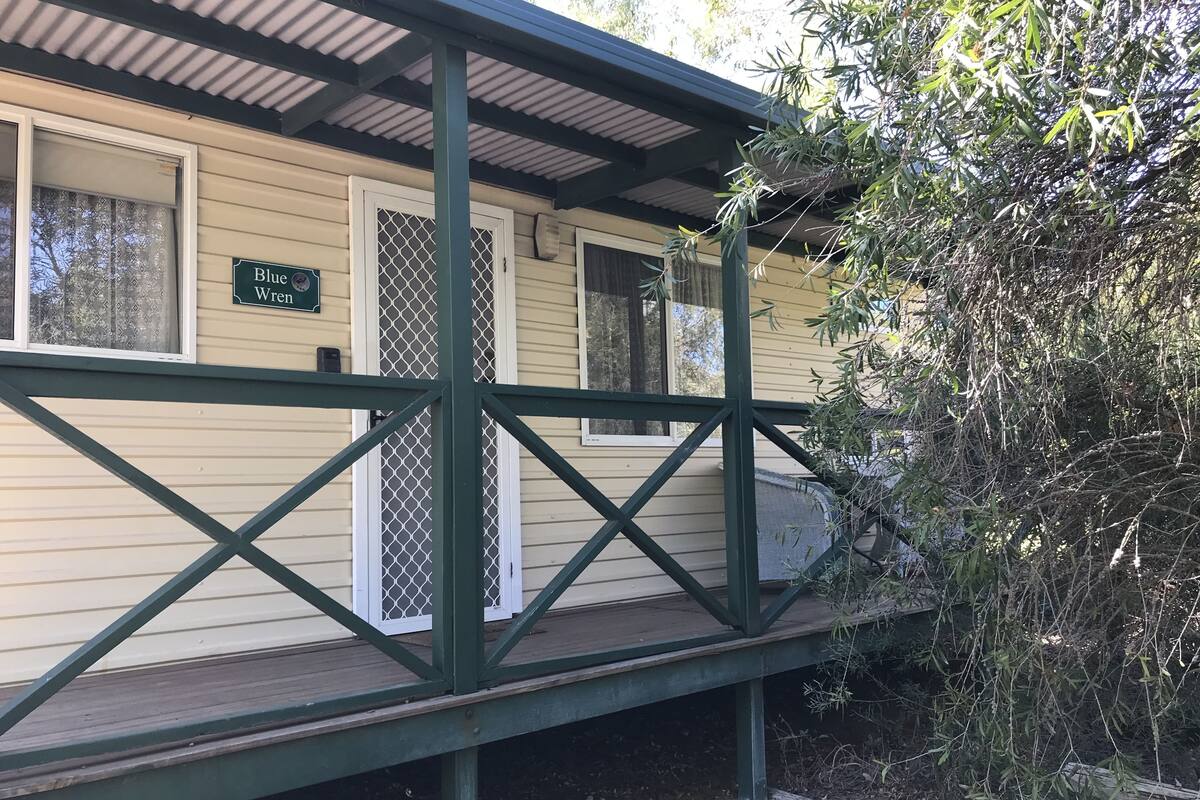 Standard Cabin, 2 Bedrooms (Blue Wren) | Balcony