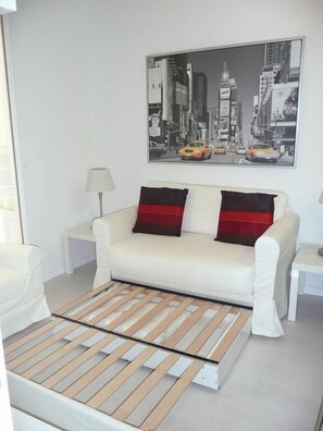 Tv, dvd-afspiller, stereoanlæg