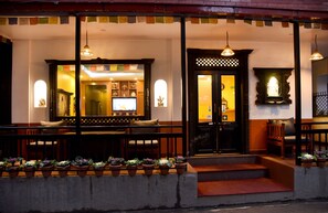 Entrada al alojamiento