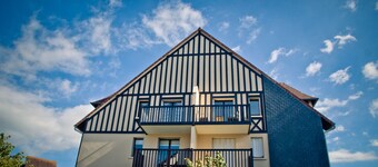 Duplex*** charm and decor, comfortable, equipped, sea 300m, ideal for 4 people