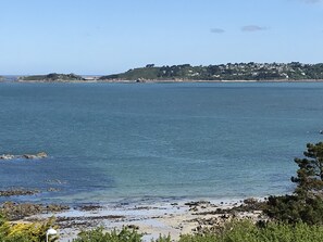 Beach nearby - HOUSE SEA VIEW 100M BEACHES WITH ENCLOSED GARDEN (Trédrez-Locquémeau)