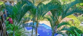 Spectacular Oceanfront Corner Condo with Expansive Top Floor Views at Wailua Bay View!