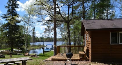 Fisherman's Cove Cabin on Middle Gresham Lake