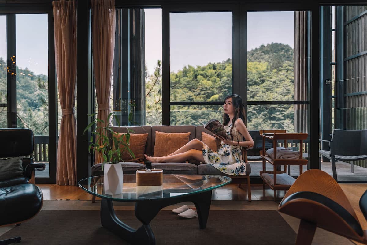 Casa en un árbol familiar, 2 habitaciones | Sala de estar | Suelo radiante
