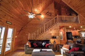 TV, fireplace, video games, DVD player