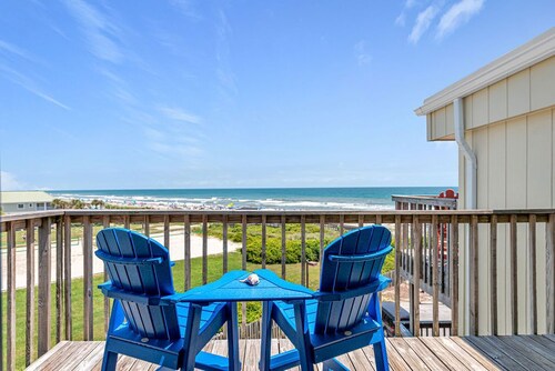 1 vuode / 1 kylpyhuone ~ Yläkerrassa Oceanfront Prime Condo ~ Hissi ~ 1302 Queens Court