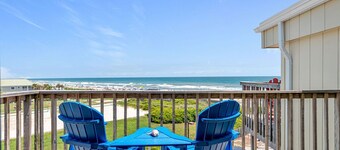 "SweetWater" ~ 1302 Queens Court ~ 1Bd/1Ba Top Floor Oceanfront Condo ~ Elevator