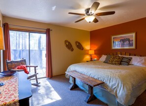 3 Schlafzimmer, Schreibtisch, Bügeleisen/Bügelbrett, kostenloses WLAN