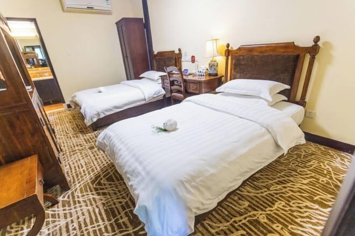 Bureau, rideaux occultants, Wi-Fi gratuit