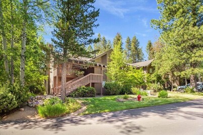 FALL SPECIAL - HIGHLY RATED SUNRIVER CONDO - CLOSE TO VILLAGE - SLEEPS 6