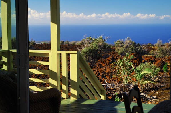 Interior - Bungalow with spectacular ocean view from lanai and private hot tub (Ocean View)
