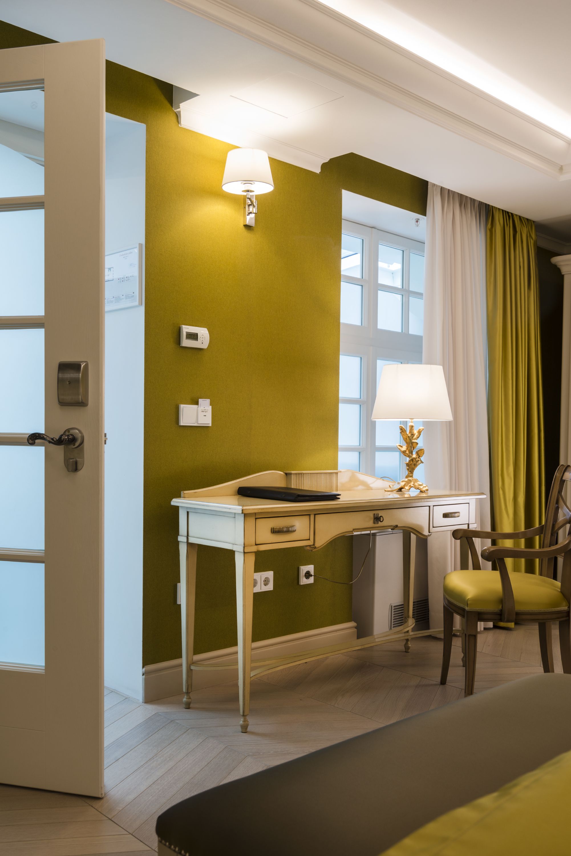 superior double room, inner hotel space view | living area | flat-screen tv