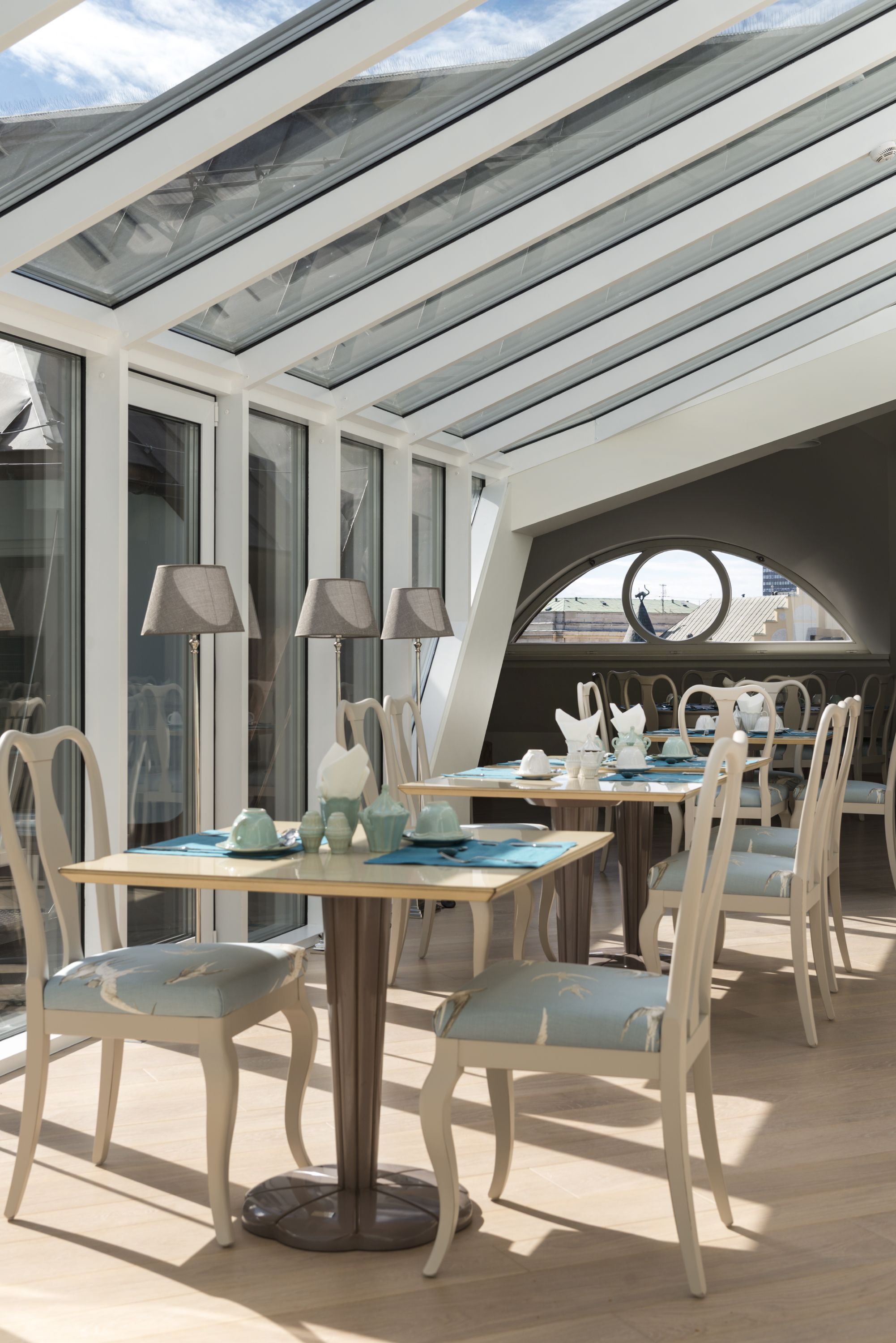 Päivittäinen buffetaamiainen (20 EUR per henkilö)