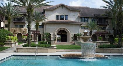 Luxury 1 Bedroom Condo in World Golf Village King and Bear St Augustine