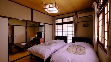 Aso Room 2 Bedrooms, Accessible, Garden View, Non Smoking | 1 bedroom, blackout drapes, free WiFi