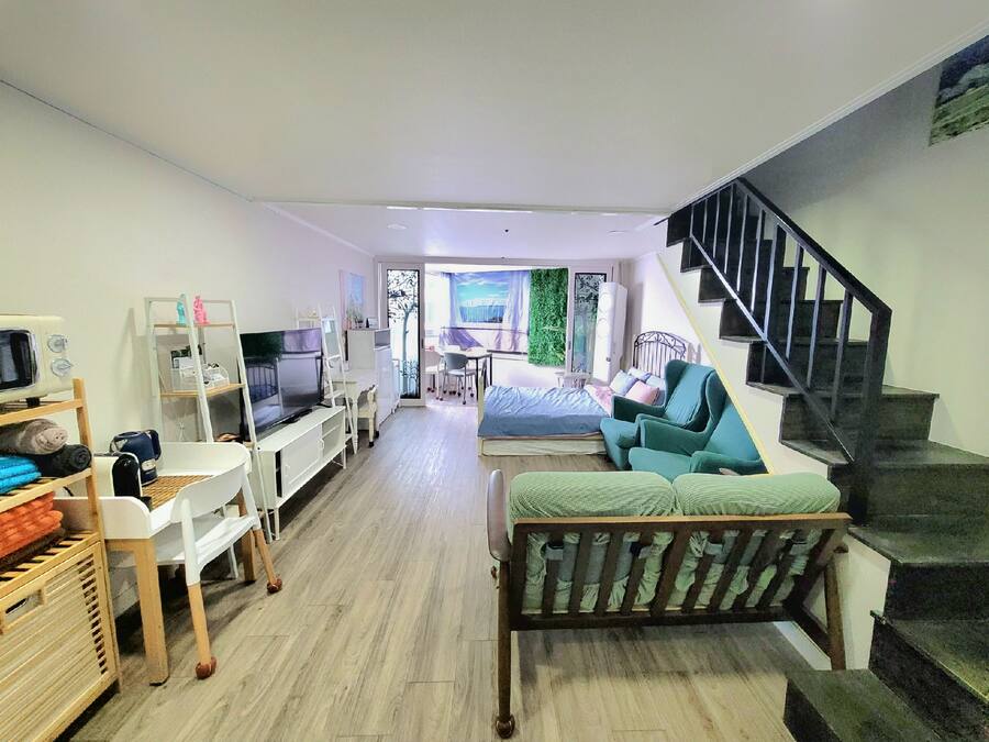 Royal Duplex, 2 Bedrooms, Lake View, Lakeside | 1 bedroom, premium bedding, down comforters, individually decorated