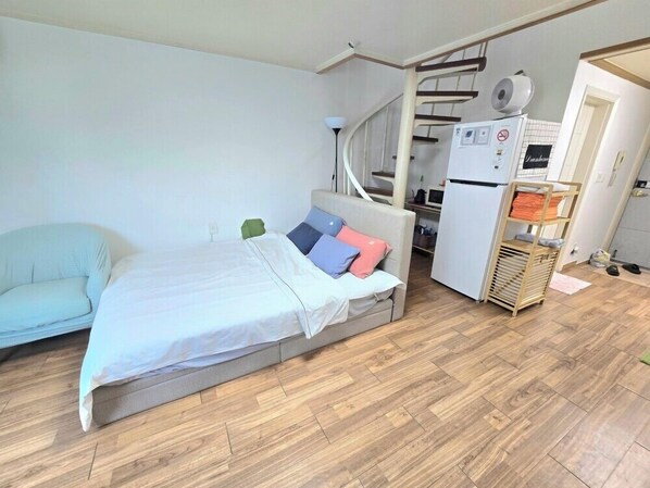 1 chambre, literie de qualité supérieure, couette en duvet d'oie