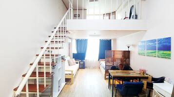 Family Duplex, 2 Bedrooms, Non Smoking | 1 bedroom, premium bedding, down comforters, individually decorated