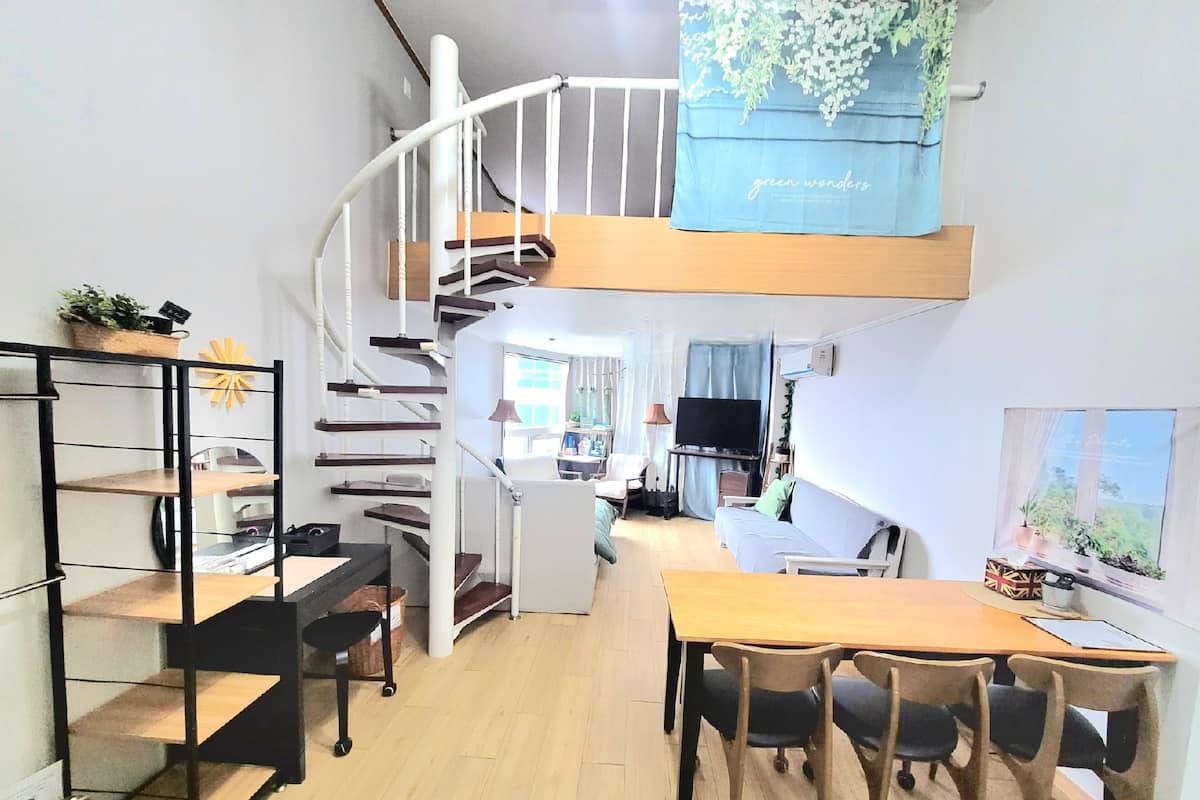 Premium-Maisonette, 2 Schlafzimmer, Haustiere gestattet, Seeseite | 1 Schlafzimmer, hochwertige Bettwaren, Daunenbettdecken