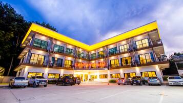 Front of property – evening/night