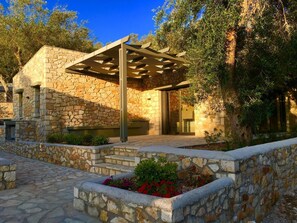 Free daily local cuisine breakfast - Paxoi Resort - Adults Only (Paxos)