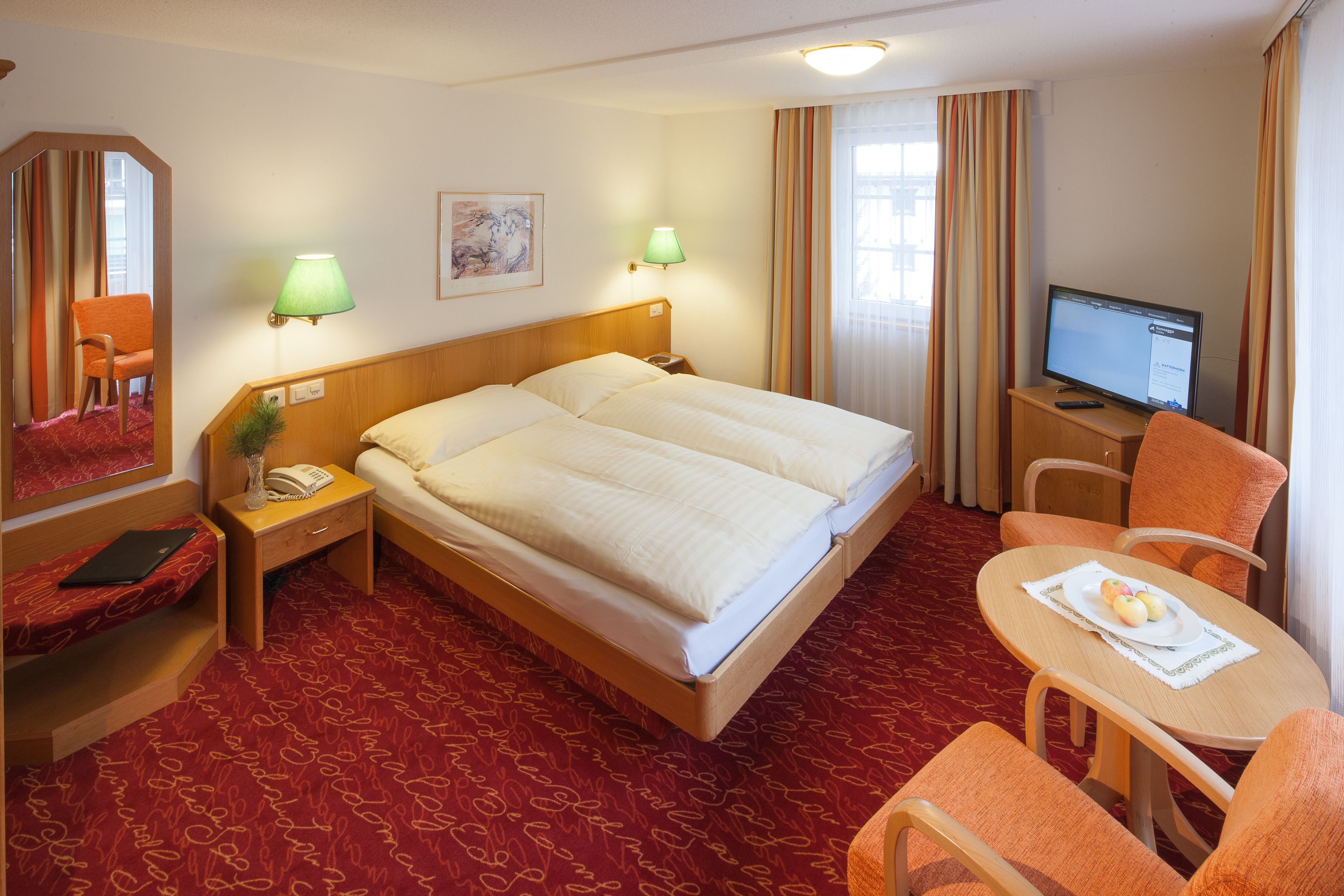 double room | premium bedding, in-room safe, desk, iron/ironing board