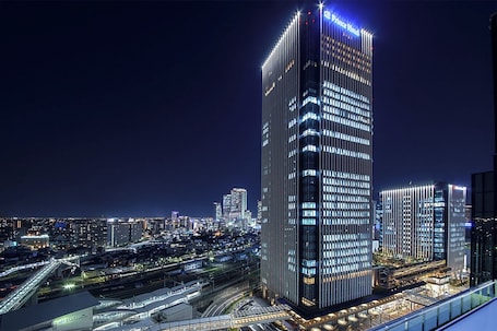 Exterior. Nagoya Prince Hotel Sky Tower