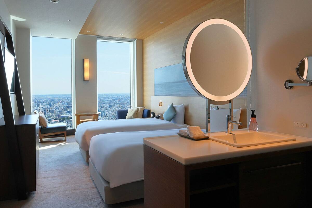 Premium bedding, down duvets, in-room safe, blackout curtains
