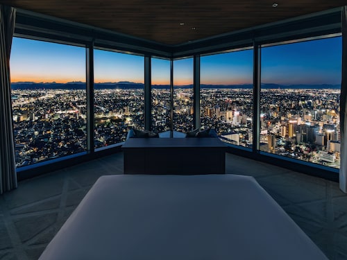 โรงแรมนาโกย่า พรินซ์ สกาย ทาวเวอร์