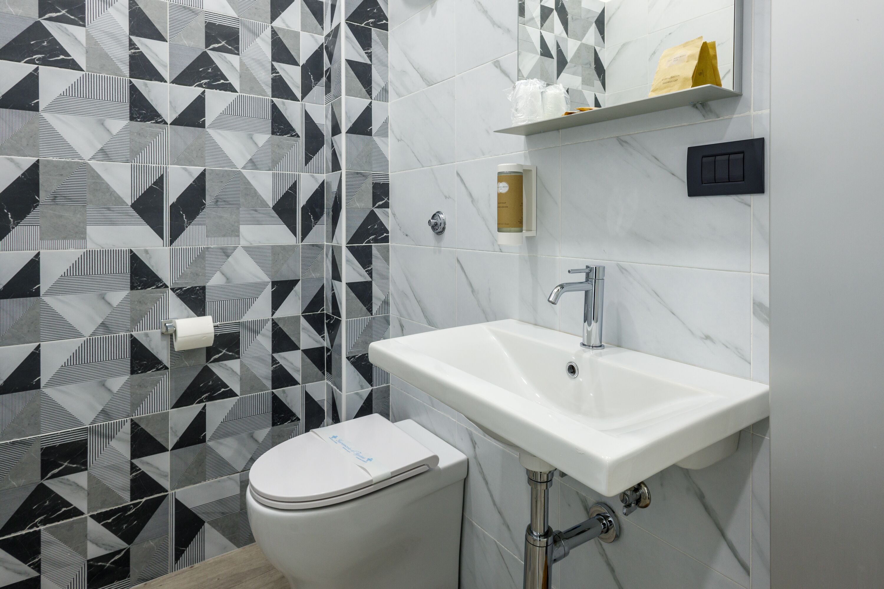 Photo - Crossroad Hotel