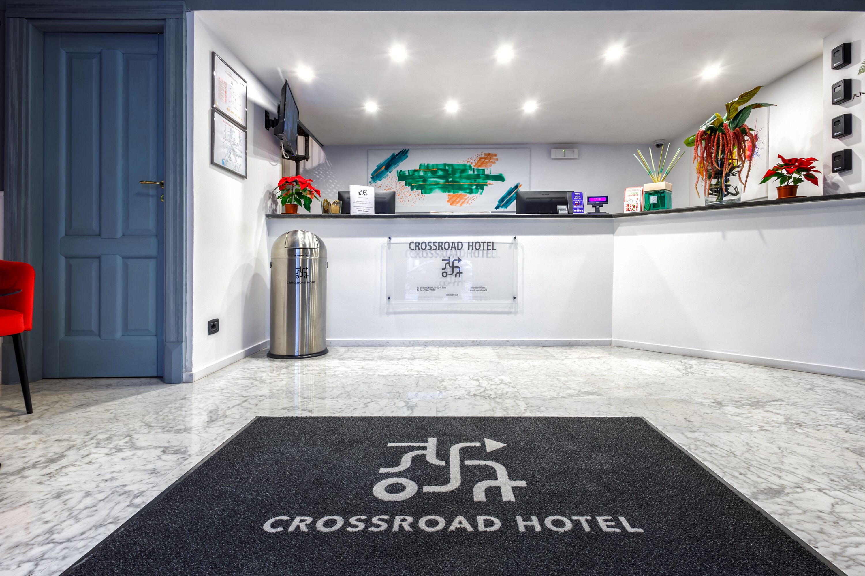Photo - Crossroad Hotel