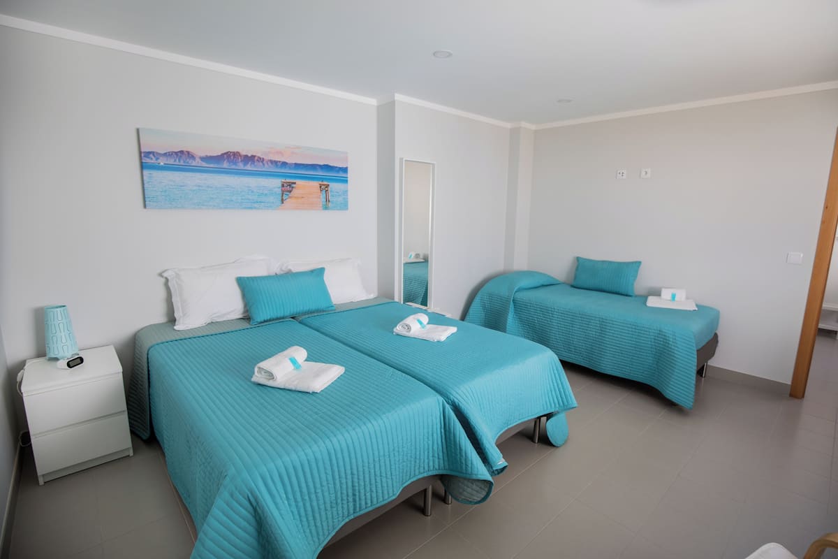 Blackout curtains, free WiFi, bed sheets