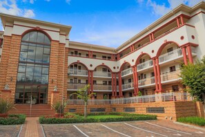 Front of property - Sandton Times Square Serviced Apartments (Sandton)