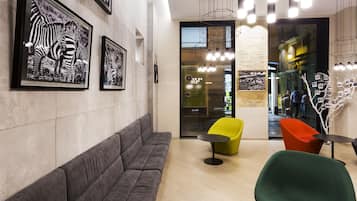 Sala de estar en el lobby