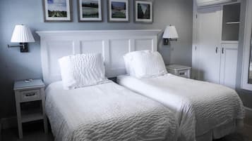 Premium bedding, in-room safe, desk, soundproofing