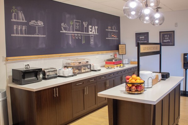 Free daily buffet breakfast