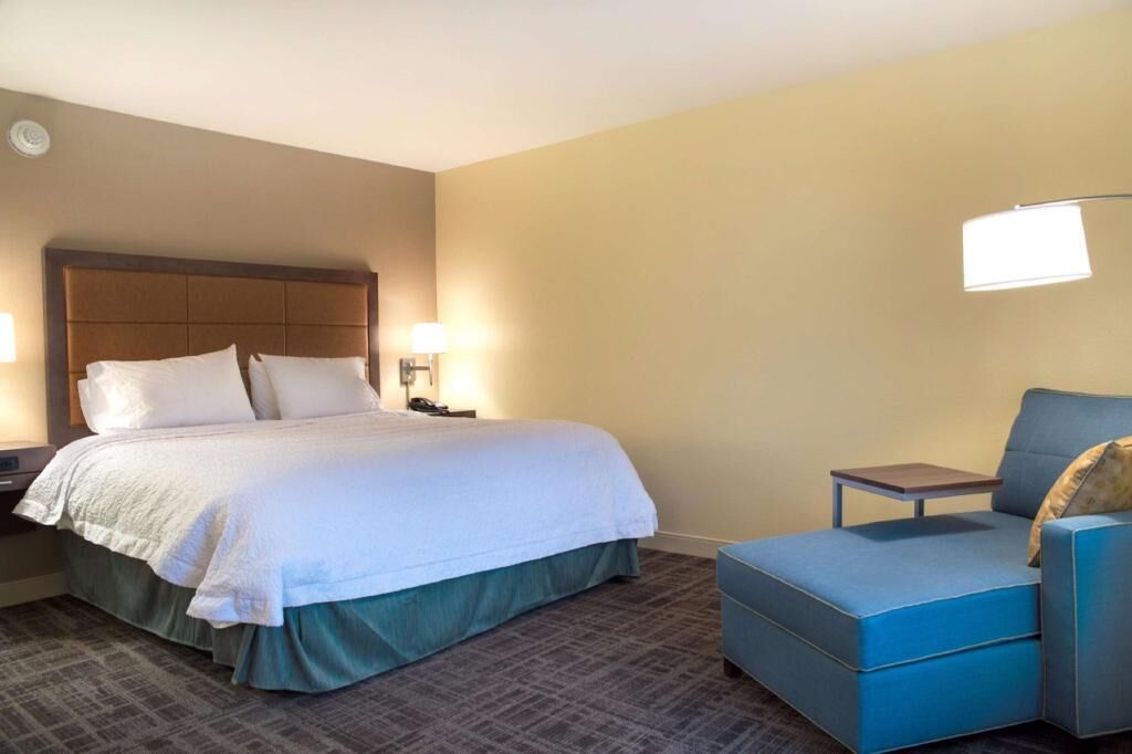 In-room safe, desk, blackout drapes, soundproofing