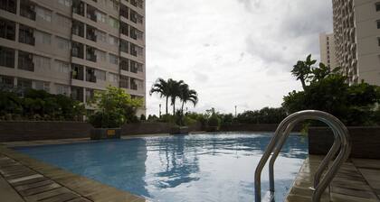 RedDoorz Apartment @ Margonda Residence 3