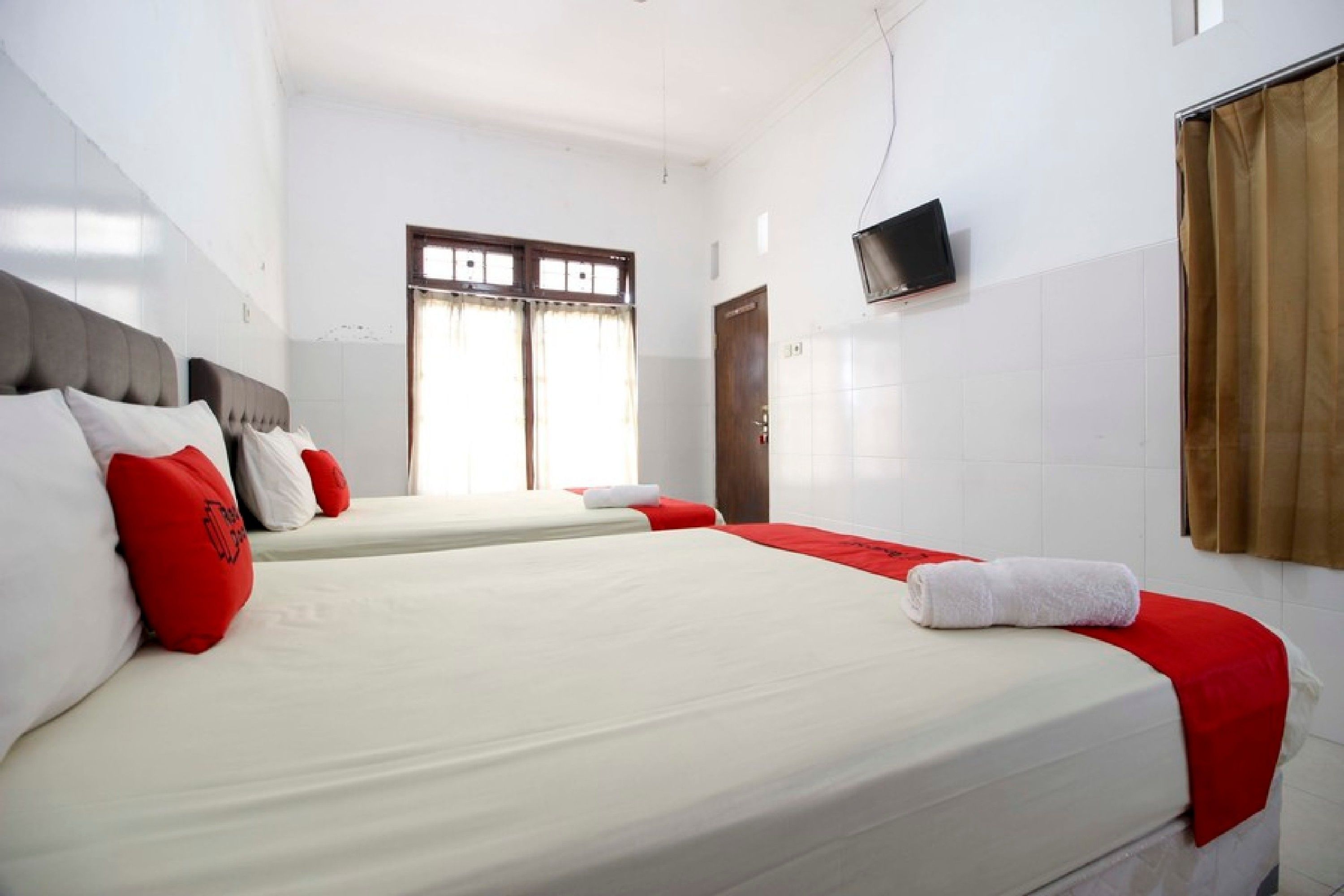 Foto - RedDoorz @ Seturan Raya