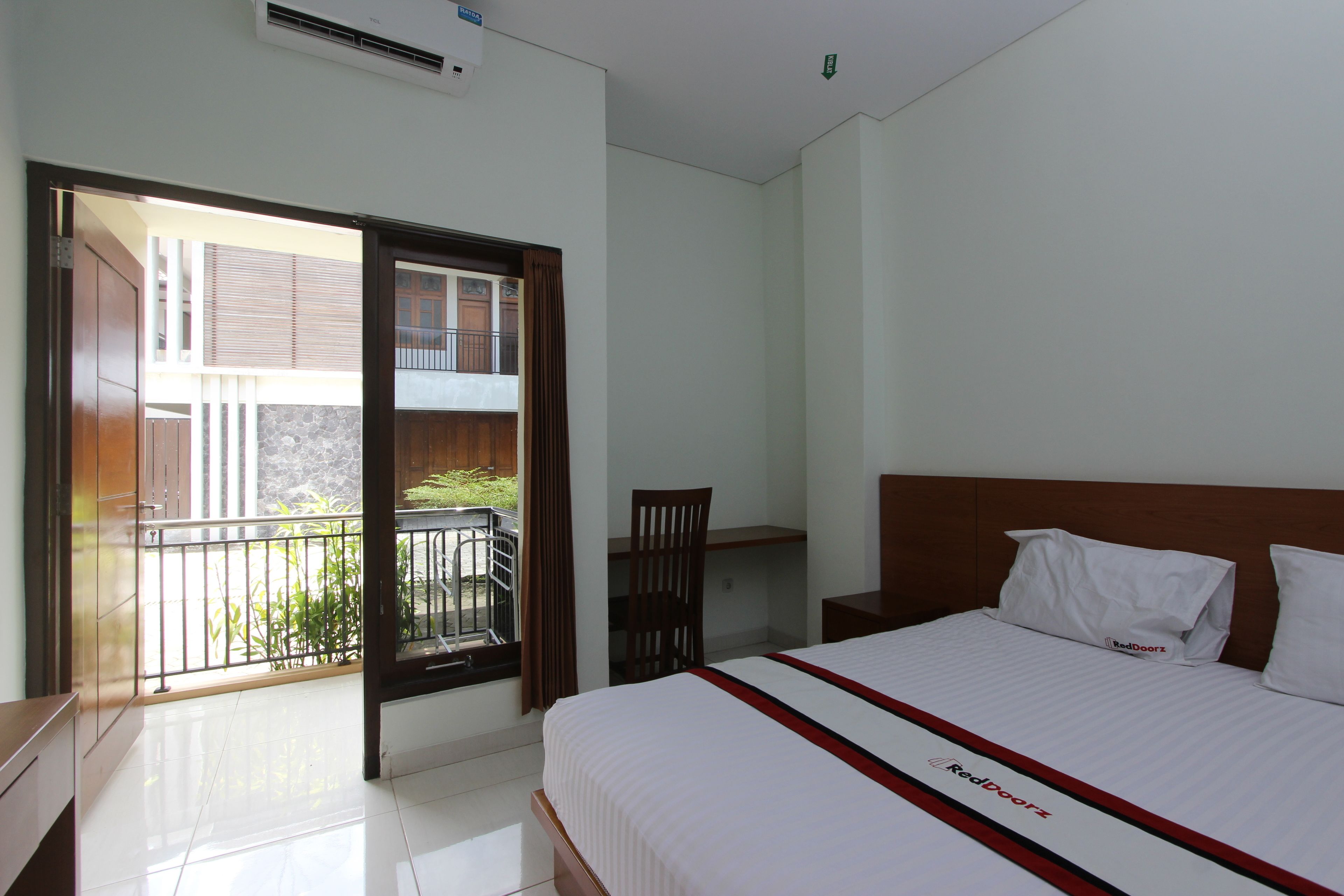 Foto - RedDoorz @ Turangga Sari