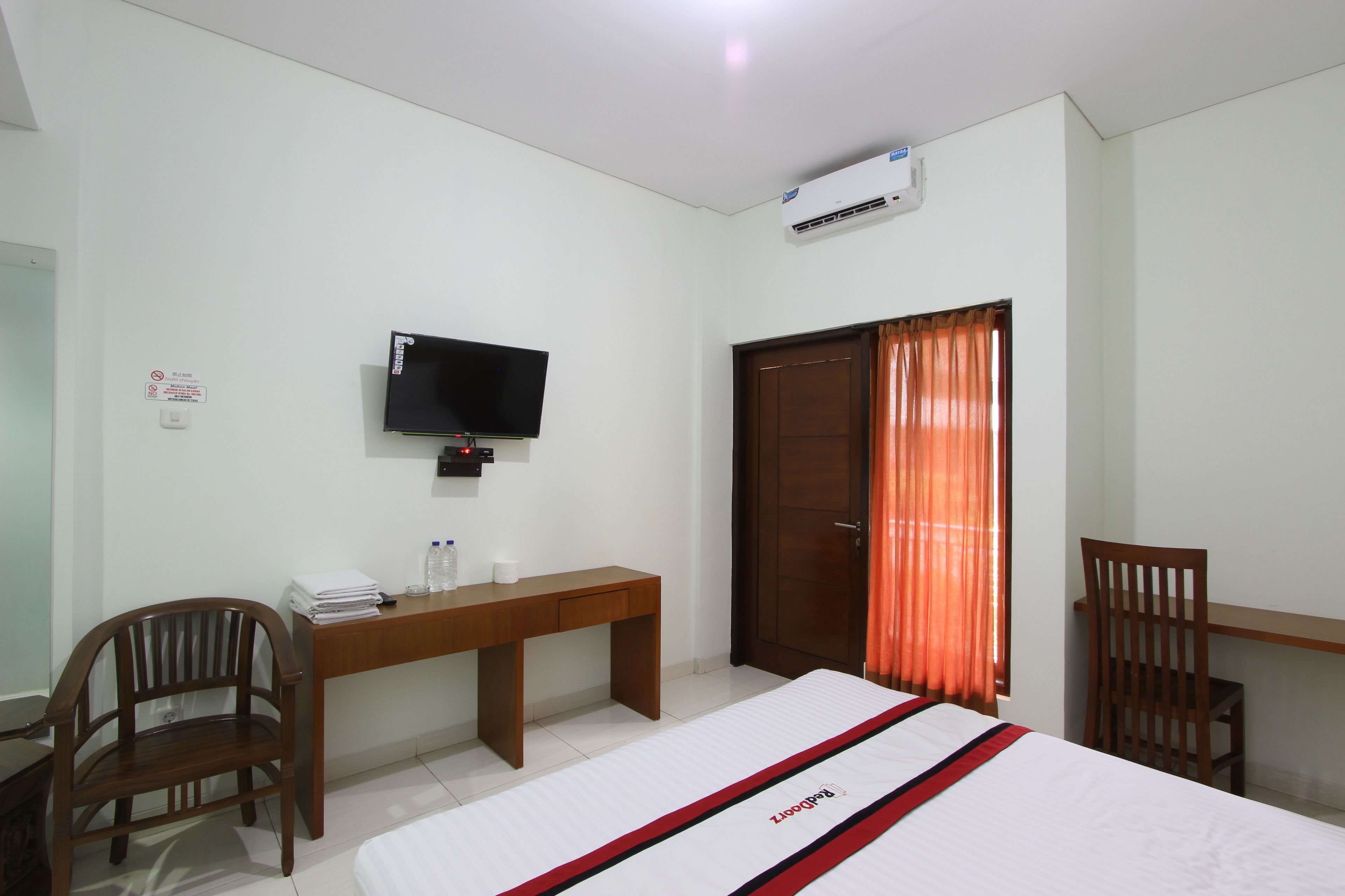 Foto - RedDoorz @ Turangga Sari