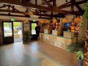 Reception - Gulliver's Hotel (Warrington)