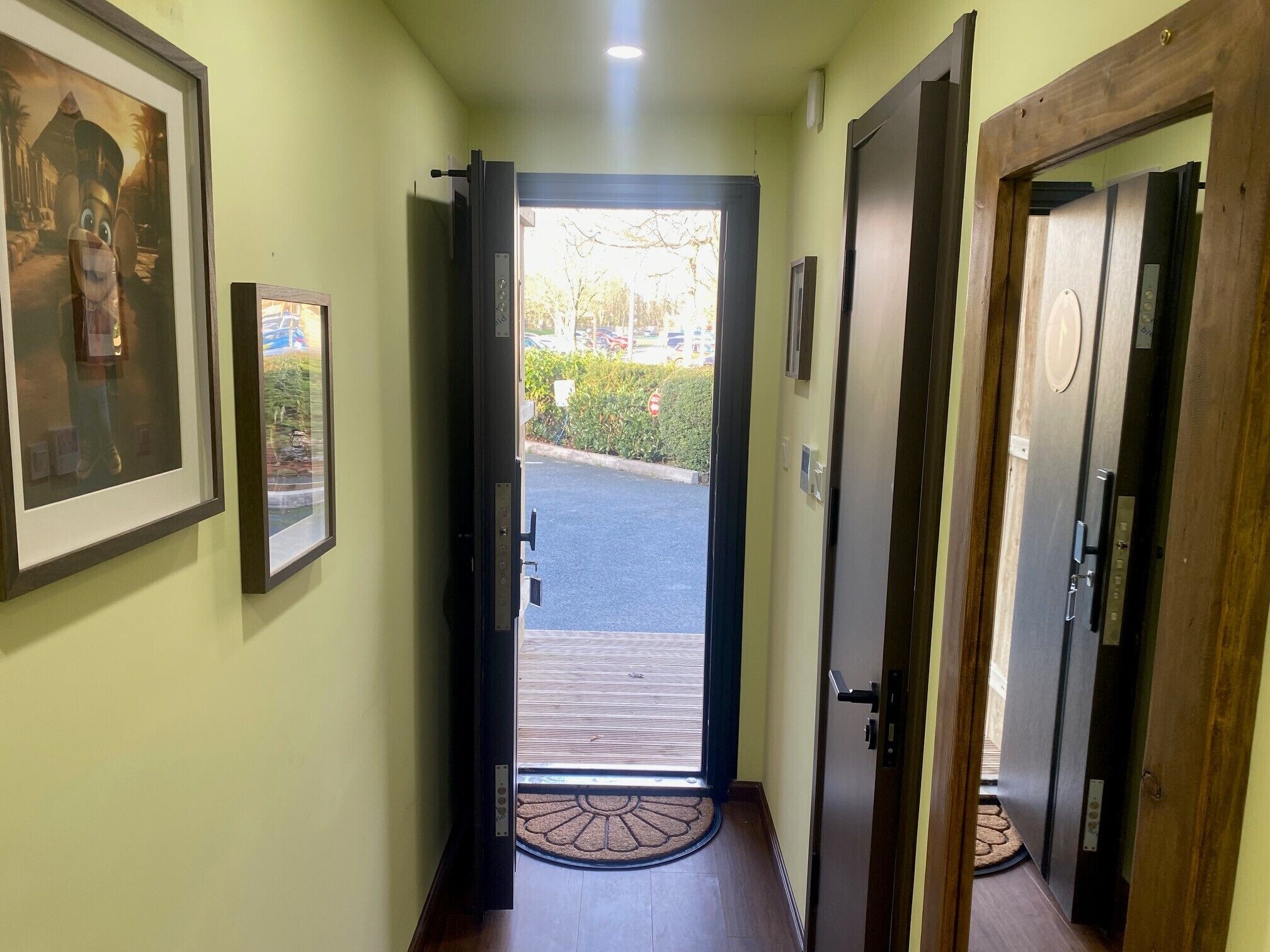 Basic dubbelrum | Sängtillbehör av högsta kvalitet och mörkläggningsgardiner